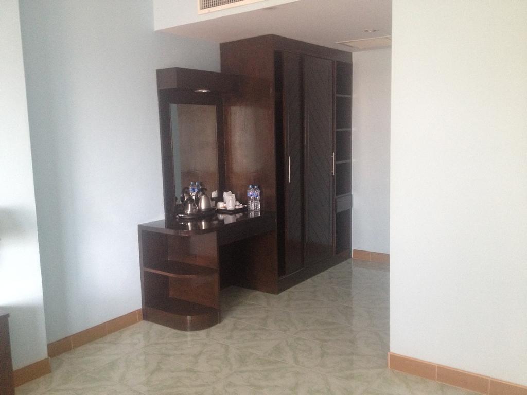 Feng Shui House Hotel Patong Стая снимка
