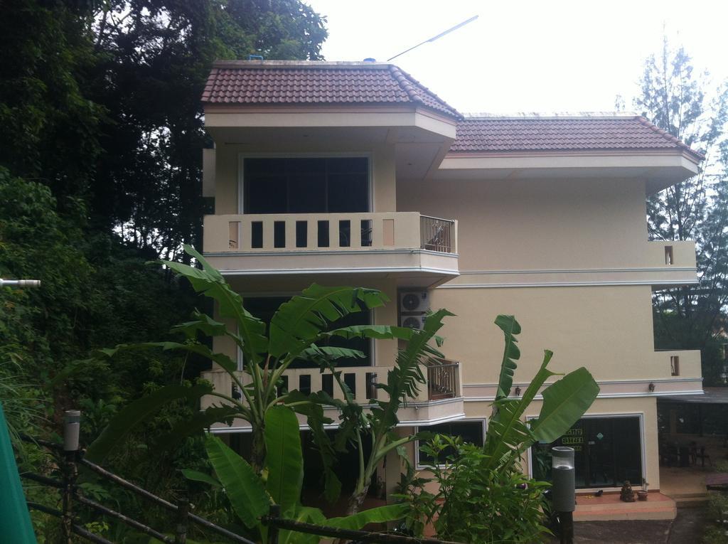 Feng Shui House Hotel Patong Екстериор снимка