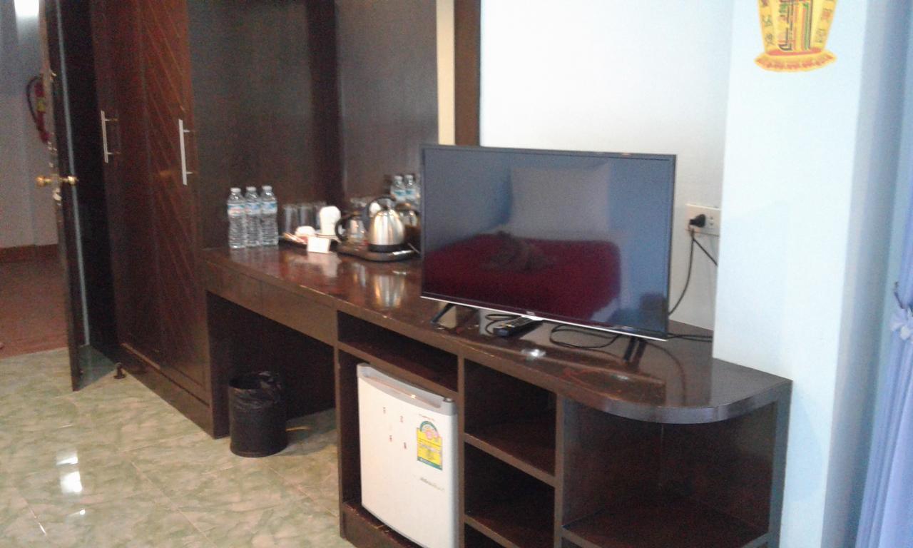 Feng Shui House Hotel Patong Екстериор снимка