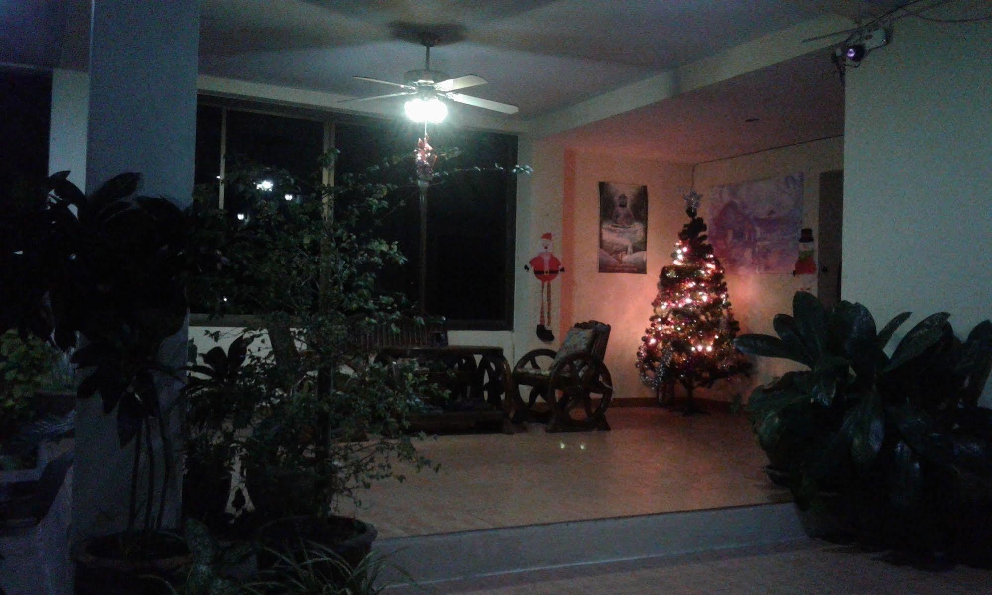 Feng Shui House Hotel Patong Екстериор снимка
