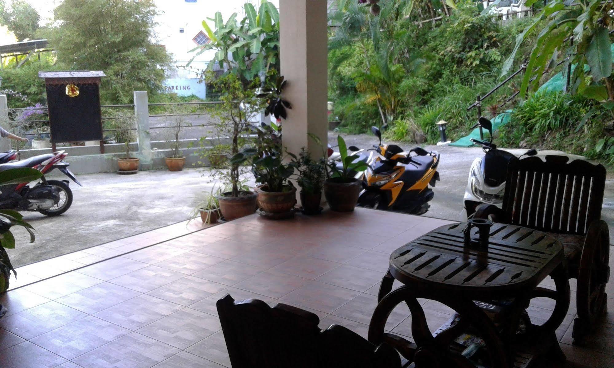 Feng Shui House Hotel Patong Екстериор снимка