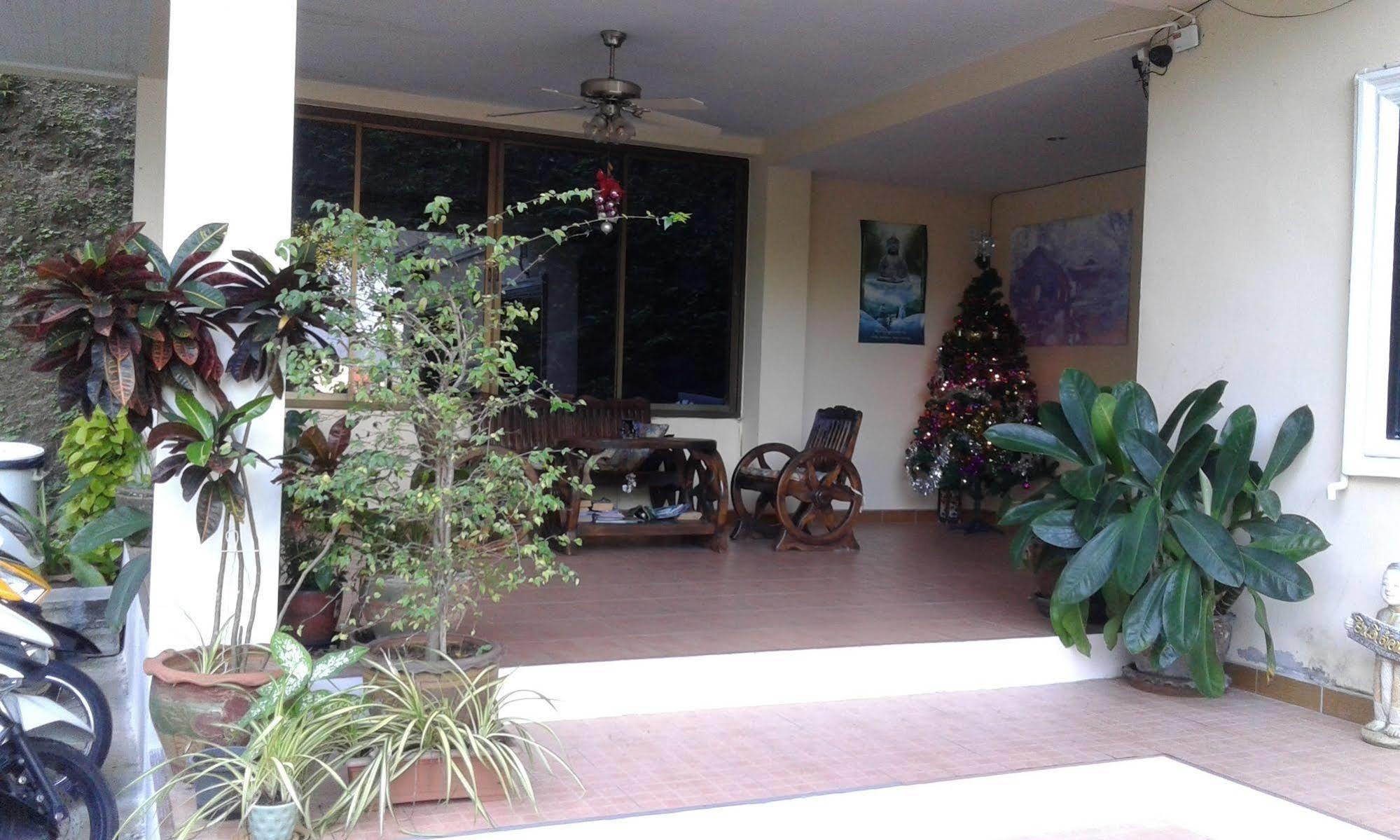 Feng Shui House Hotel Patong Екстериор снимка